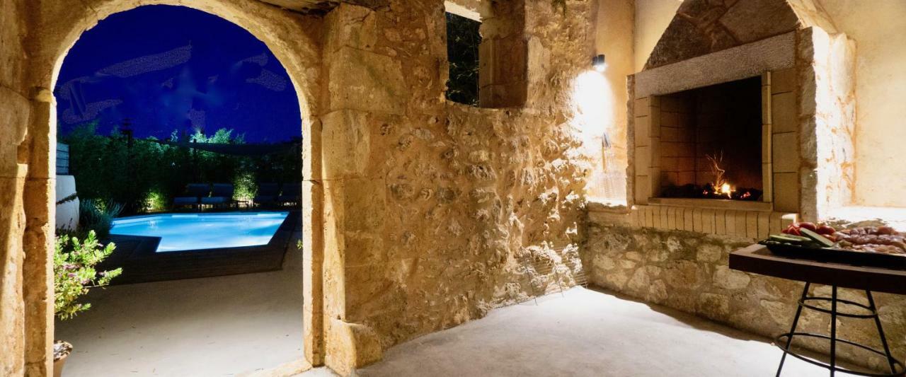 Almyrida Sands Luxury Stone Villa Xirosternion Exterior photo